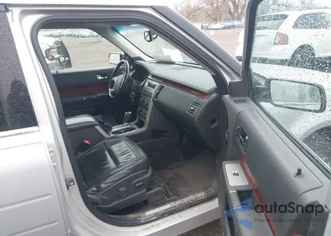 2010 Ford Flex Limited z USA, uszkodzony, nr VIN 2FMHK6DC1ABA81235